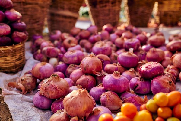 Exploring 2023's hottest uk bar themes: what's capturing attention this year?